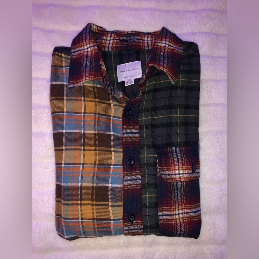 Perfect condition American Eagle super soft mixed flannel, never worn!